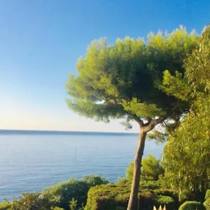 apartment-in-villa-mit-meerblick.fr-provencehotel.com/
